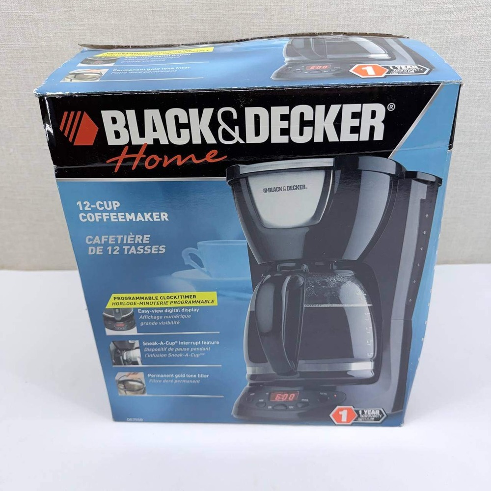Black & Decker 12-Cup Programmable Coffeemaker Black DCM15-B Open Box New